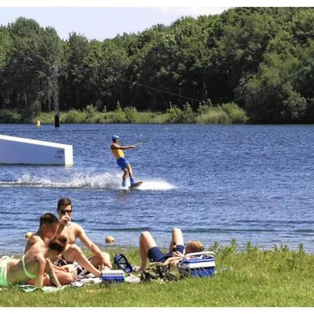 Hébergement de vacances In Near Veluwe, Cleaning Included Voorthuizen